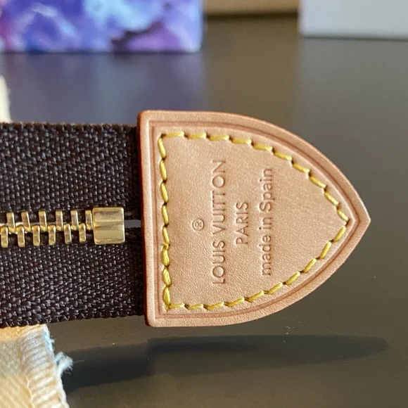 SOLD ON MERCARI New Authentic Louis Vuitton Toiletry 19 - Picture 8 of 12